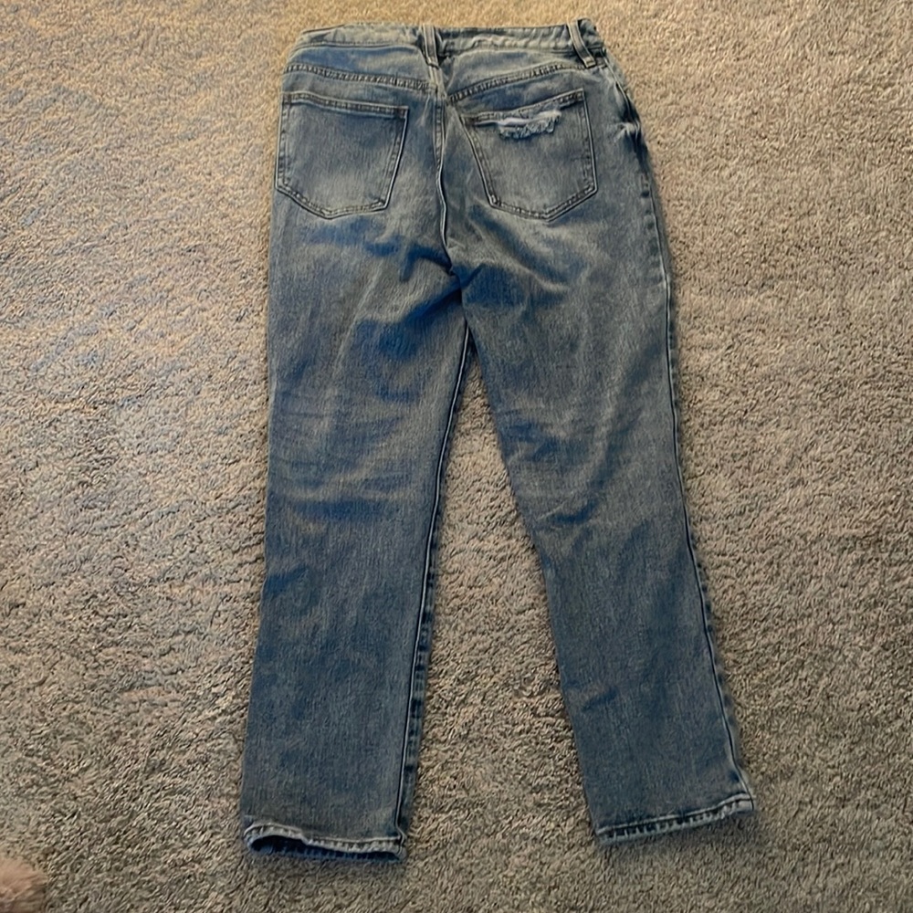 Pacsun women’s ripped mom jeans full leg length - Picture 3 of 4